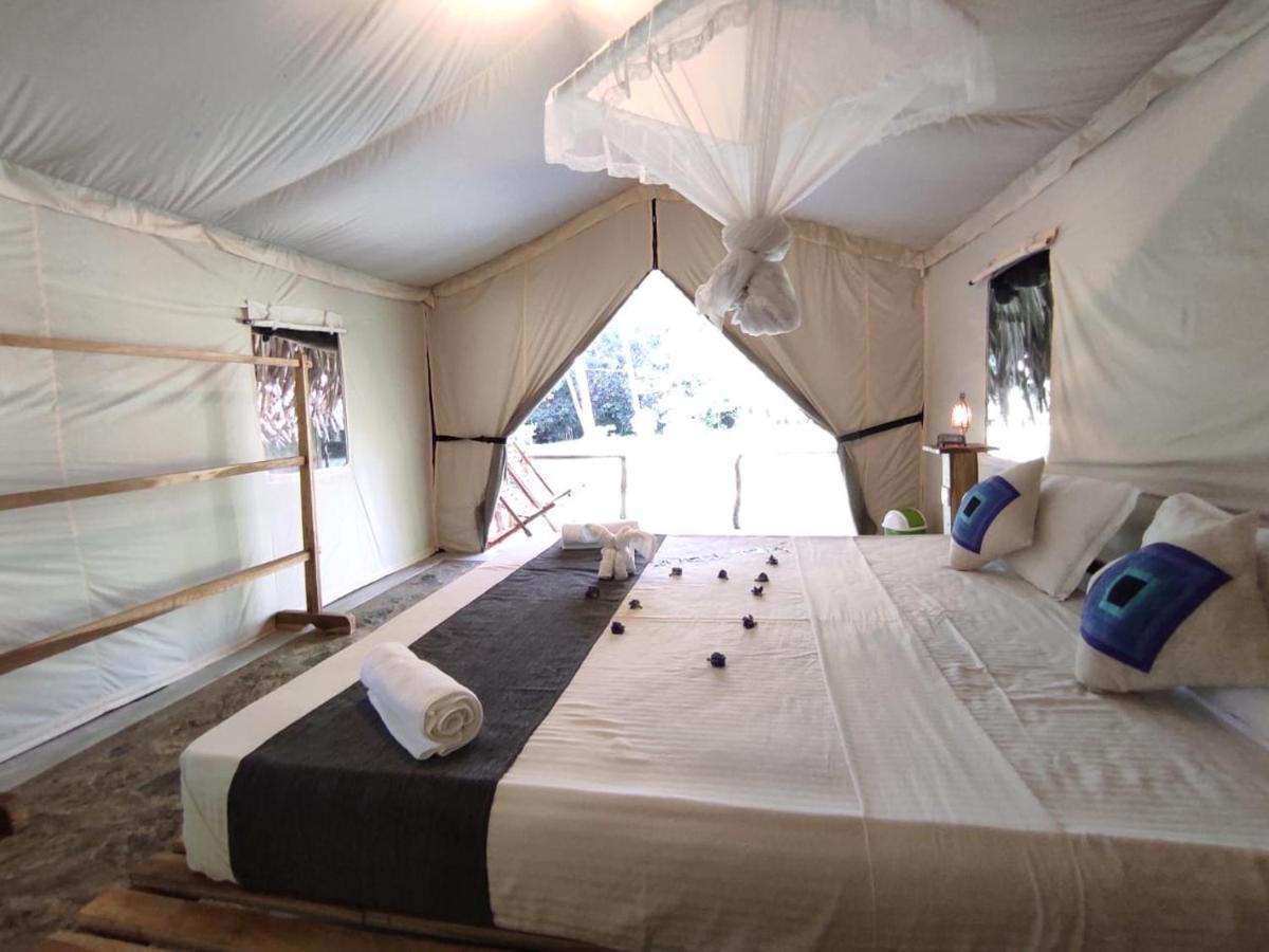 Jungle View River Camping Udawalawe Exterior foto