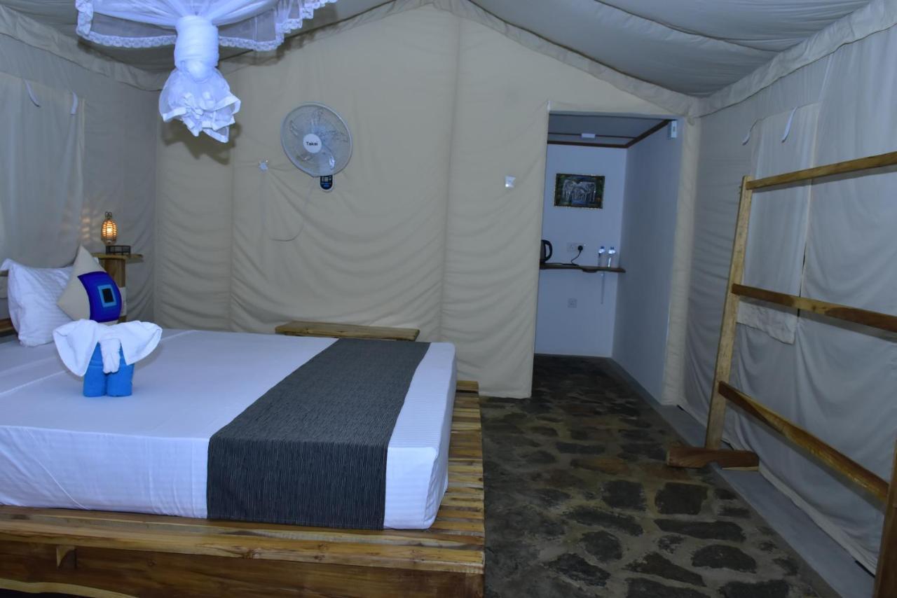 Jungle View River Camping Udawalawe Exterior foto